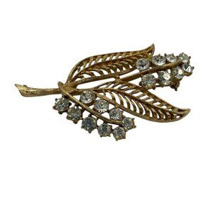 Vintage Coro Brooch Goldtone Textured‎ Leaf With Clear Rhinestones Pin